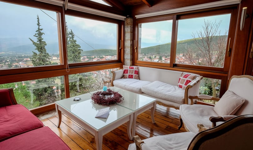 4* Ξενώνας Κυριακή & Αμφίκλεια Suites - Αμφίκλεια, Παρνασσός