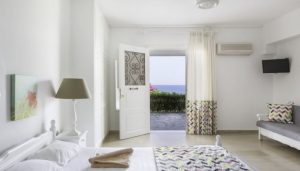 Το Douka Hotel Apartments