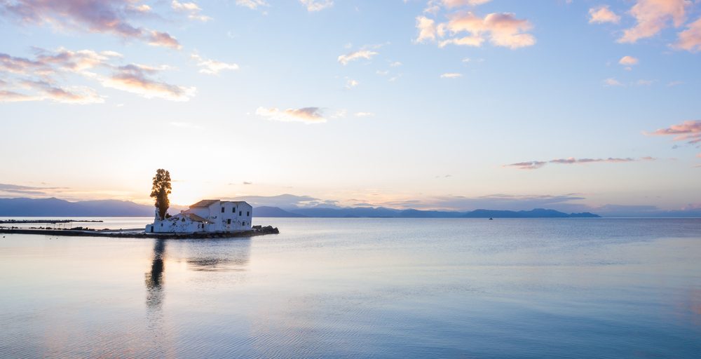 η κέρκυρα την άνοιξη