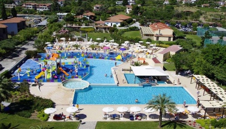 Το Cronwell Platamon Resort