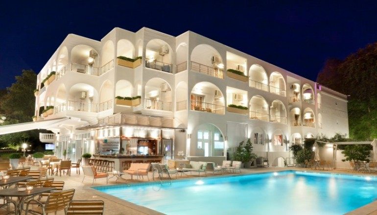 Το Kronos Hotel στον Πλαταμώνα