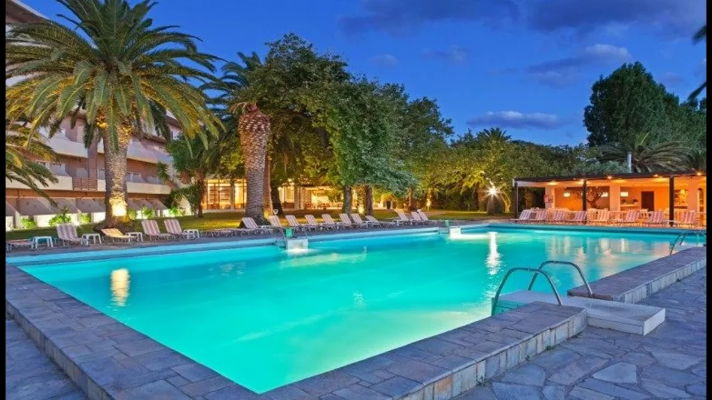  Long Beach Resort Hotel
Καλοκαιρινές διακοπές στην Πελοπόννησο