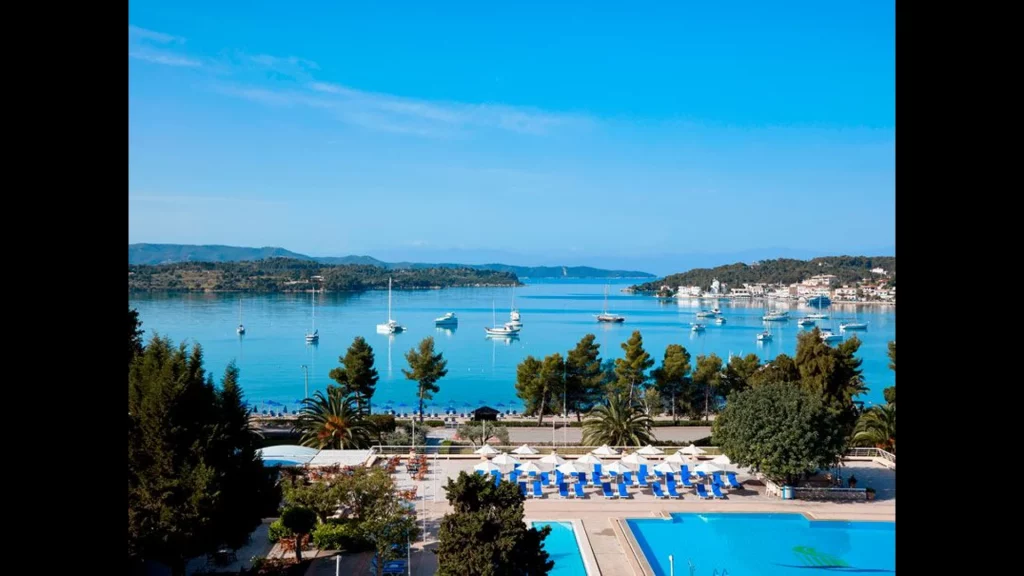 AKS Porto Heli