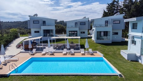 Blue Avenue - Παλιούρι, Χαλκιδική