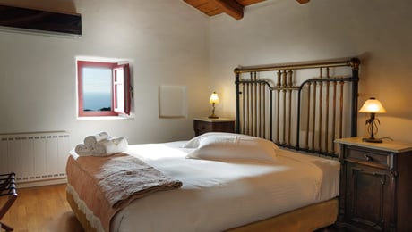 4* Lithos Stone Suites - Αρεόπολη, Μάνη