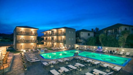 4* Royal Hotel and Suites - Πολύχρονο, Χαλκιδική