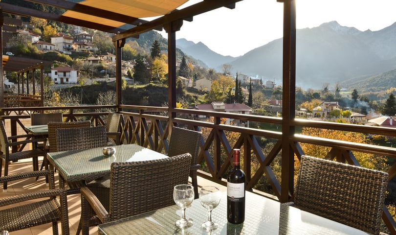 Μικρή Αρχόντισσα - Άνω Βλασία, Καλάβρυτα