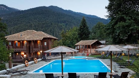 Yliessa Chalet - Δομνίστα, Καρπενήσι