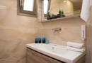 Aphrodite Studios & Apartments