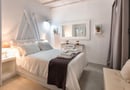 Blue Waves Suites & Apartments Paros