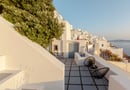 Σαντορίνη -16% + παιδί Δωρεάν