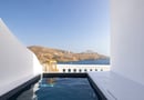 Αστυπάλαια με πρωινό για 2 άτομα