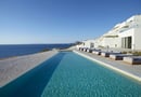 Μύτακας, Μήλος  με πρωινό για 2 άτομα