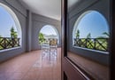 Καρτεράδος, Σαντορίνη με πρωινό για 2 άτομα