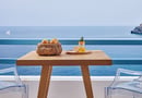 Αστυπάλαια με πρωινό για 2 άτομα