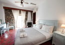 Dionysos Hotel