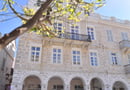 Σύρος με €/διανυκτέρευση