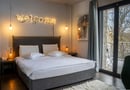 Oniropetra Boutique Hotel