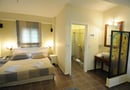 4* Porto Mani Suites  -20% για 2 άτομα με Πρωινό με 115€/διανυκτέρευση