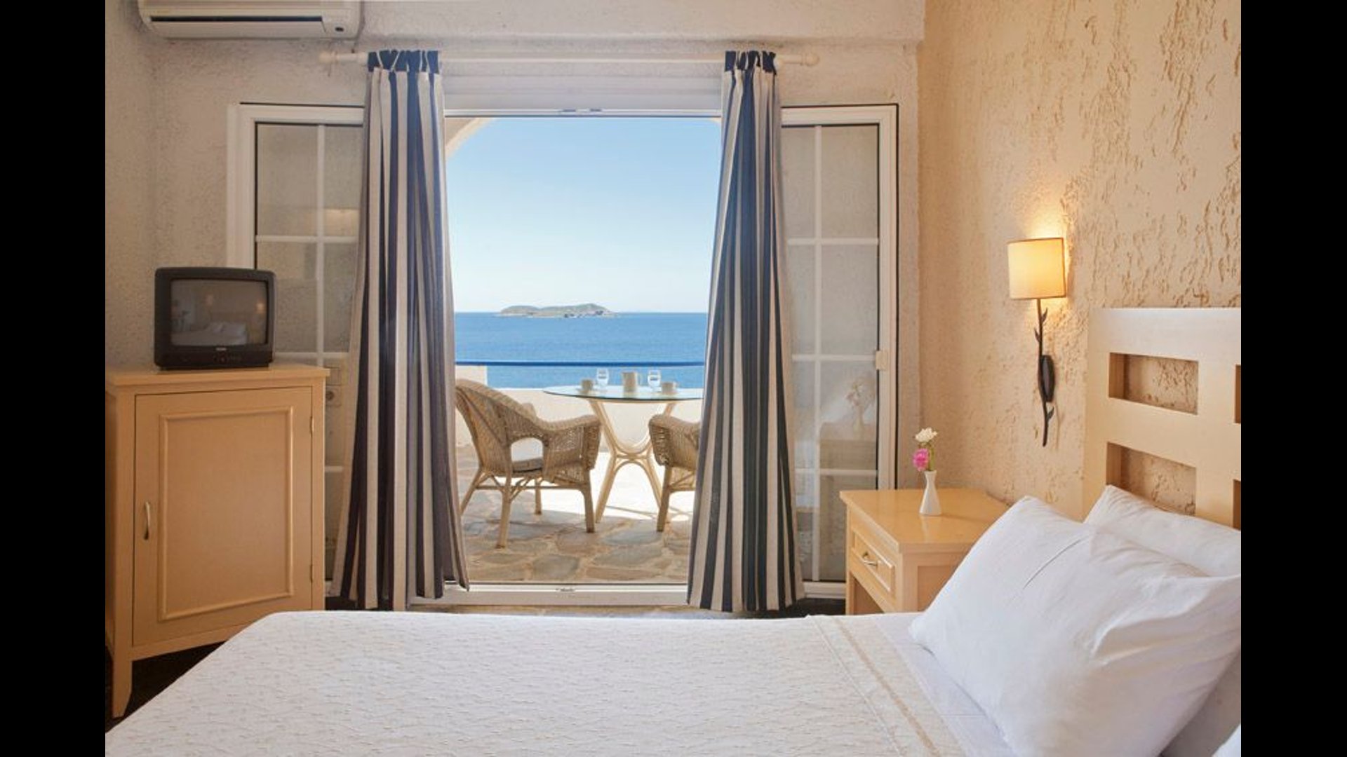 Φωτογραφίες για Andros Holiday Hotel - Γαύριο, Άνδρος