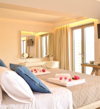 Core Luxury Suites - Σκιάθος