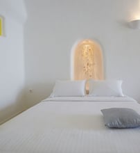 Valsamo Suites Santorini