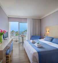 4* Louis Ledra Beach