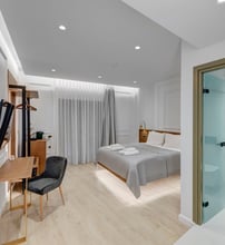 Eclectic Syros - Ερμούπολη, Σύρος