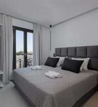 Esperos Premium Suites