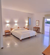 Reina Apartments - Γεωργιούπολη, Κρήτη