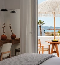 Phaistos Suites - Άγιος Προκόπιος, Νάξος
