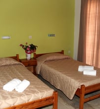Lefkimi Hotel