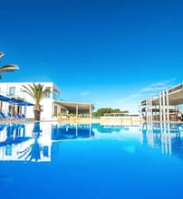 4* Adele Beach Hotel