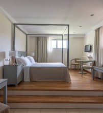 4* Almiriki Chios Rooms & Apartments - Λιθί, Χίος