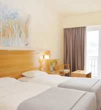 Athinais Hotel