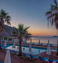 4* Crystal Beach Hotel