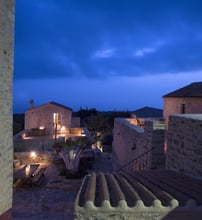4* Lithos Stone Suites - Αρεόπολη, Μάνη