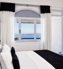 4* Mr & Mrs White Santorini - Οία, Σαντορίνη