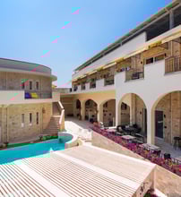 4* Neikos Luxury Suites - Χανιώτη, Χαλκιδική