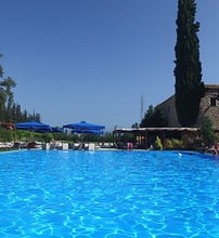 4* Semantron Traditional Village - Ελαιώνας Διακοπτού
