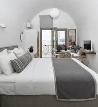 5* Filotera Suites Santorini