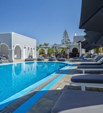 5* Maistros Village Hotel - Καρτεράδος, Σαντορίνη