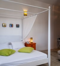 Eiriana Luxury Suites