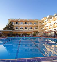 4* Kouros Hotel