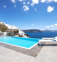 5* Santorini Secret Suites & Spa