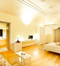 4* Markezinis Suites