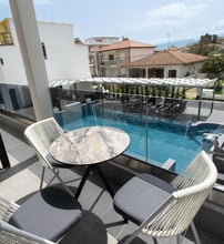 Aeonian Luxury Suites - Ασπροβάλτα, Θεσσαλονίκη