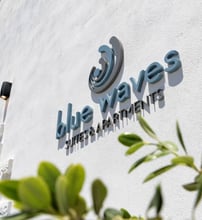 Blue Waves Suites & Apartments Paros