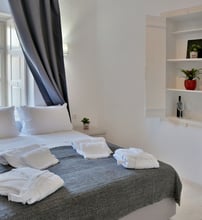 4* Douskos Port House - Ύδρα