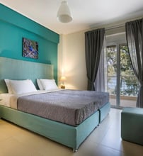 Meliti Waterfront Suites